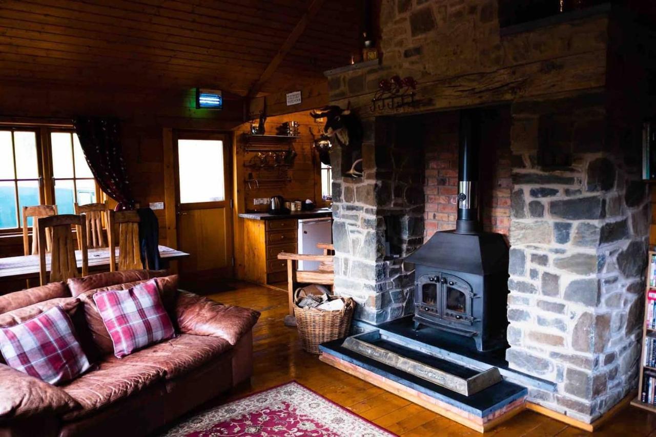 George Cabin - Log Cabin In Wales With Hot Tub Newtown  Exterior photo